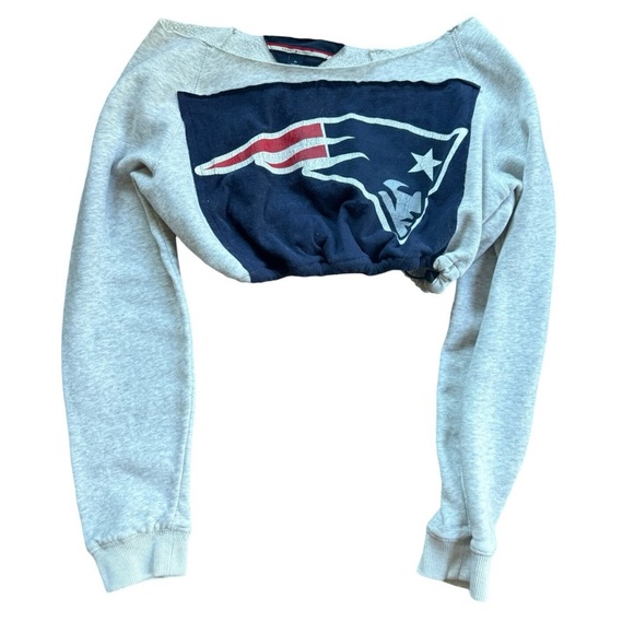 Tommy Hilfiger Tops - Tommy Hilfiger Patriots Crop Hoodie
